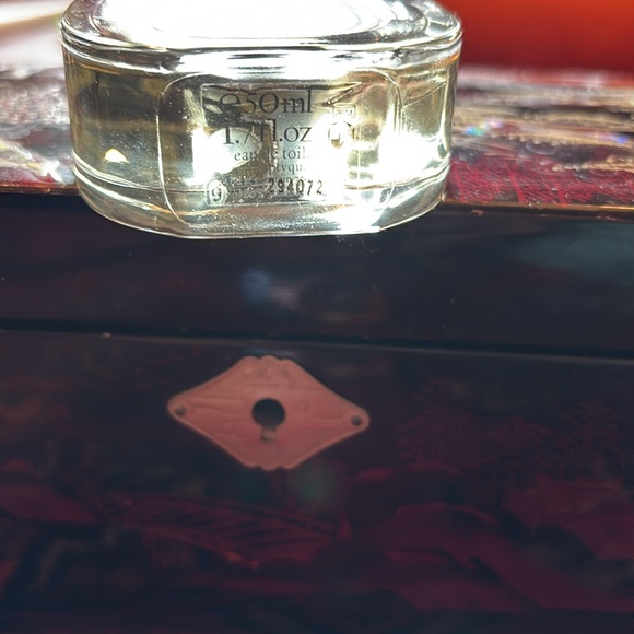 Diptyque Tam Dao 1.7 ounce bottle - Picture 3 of 8